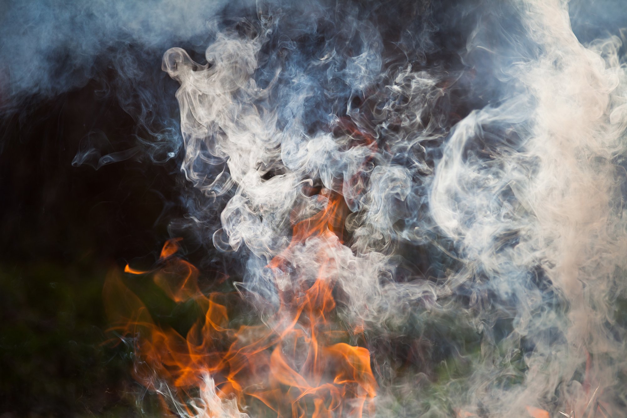 https://maternityweek.com/wp-content/uploads/2019/11/21-flames-and-smoke.jpg